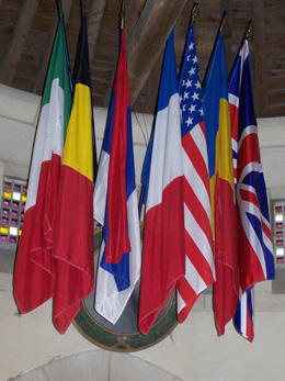 Drapeaux des alliées de la France | Mémorial des batailles de la marne 1914 - 1918