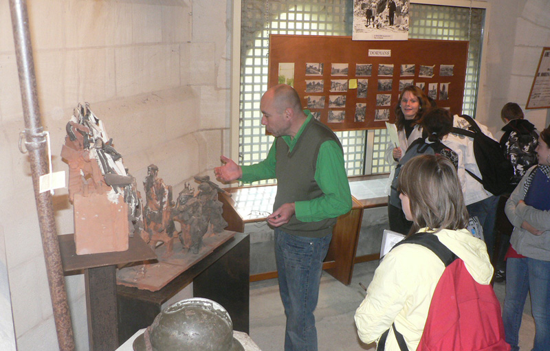 Le sculpteur Patrice ALEXANDRE au Mémorial des batailles de la Marne